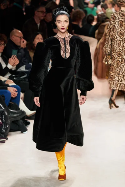 Look 36